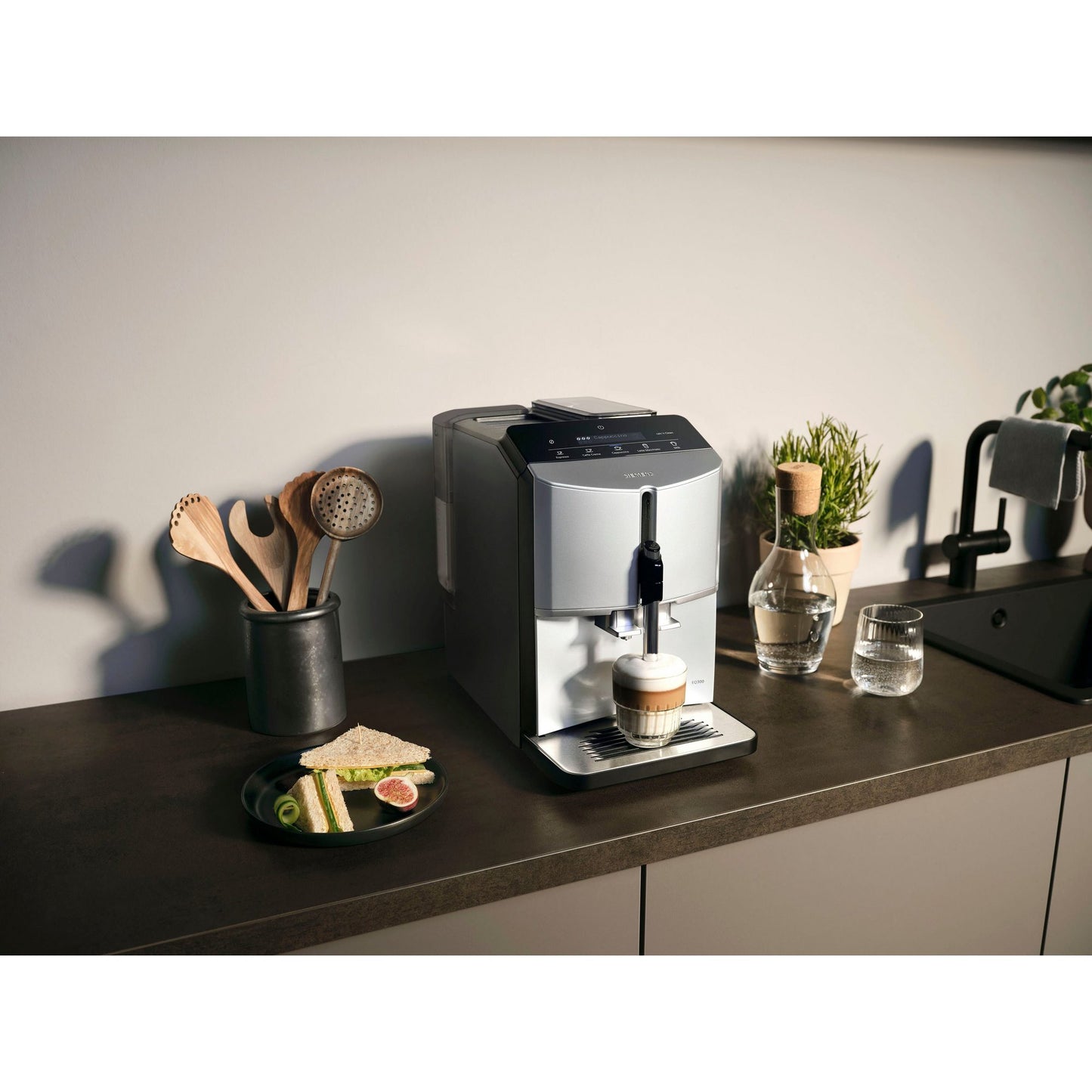 TF303G07 EQ300 Fully Automatic Bean to Cup Coffee Machine